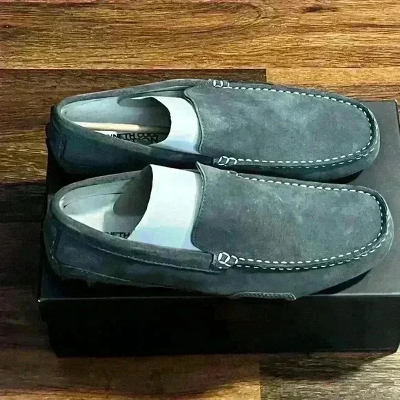 Kenneth Cole Reaction World Hold On Men's Size 9 Gray Suede Leather Slip On New - Picture 4 of 7